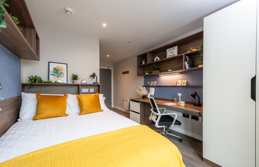 En-suite Gold