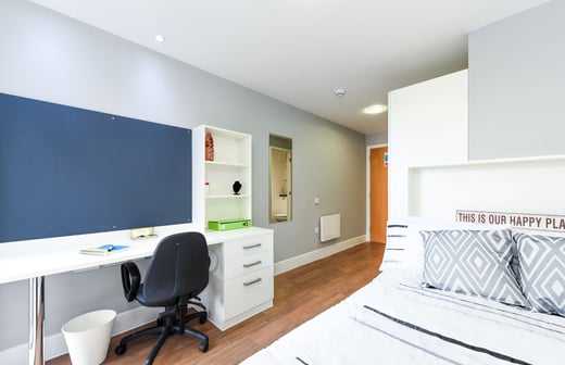 Ensuite Bronze