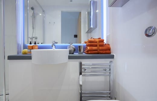 Ensuite - Bronze