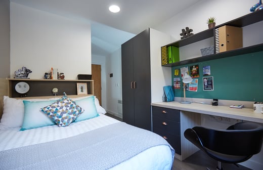 Ensuite - Silver