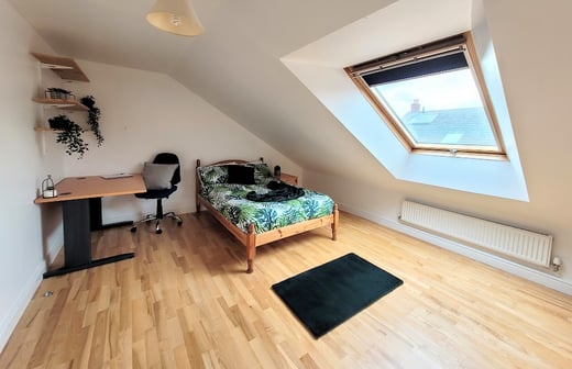 Room 11 Luxury En Suite in 11 bed house