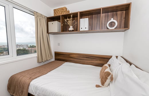 Standard Seaview Ensuite