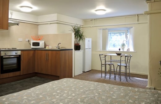 Studio Flat- MB36 (Reserved for 2nd Year or more Students)