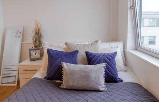Bronze 2 Bed Room