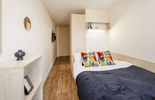 Silver Ensuite