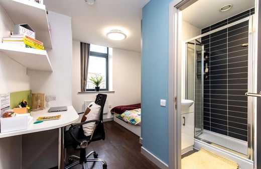 8 Bed Shared Flat