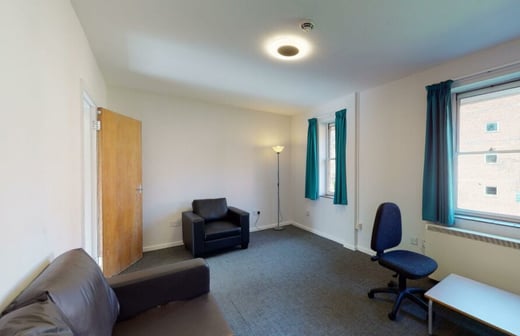 2 Bedroom Flat