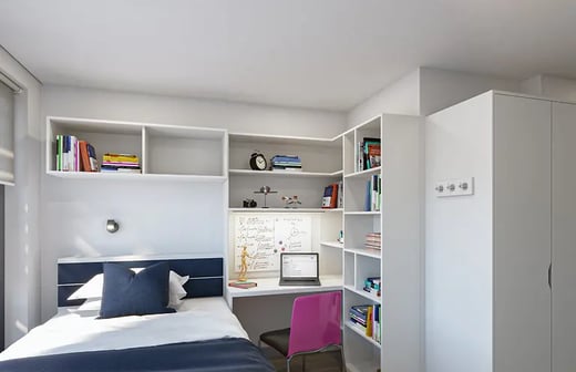 Deluxe Ensuite