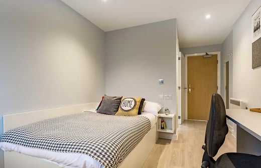 6-Bed Standard Ensuite