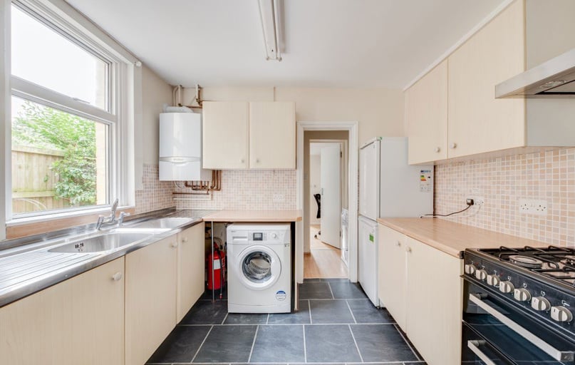 North Holmes Road, Christchurch, Kent - Image 1