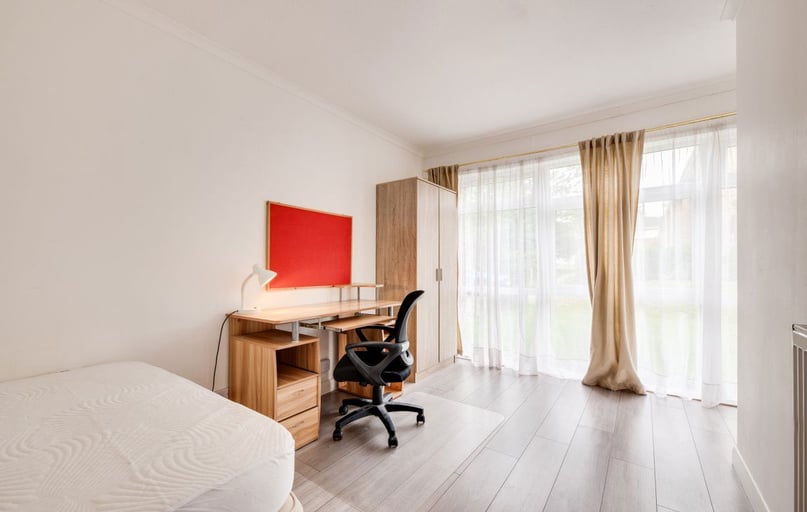 Somner Close, St Stephens, Kent - Image 1