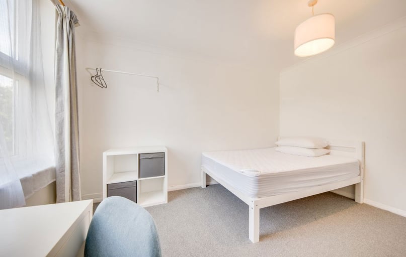 York Road, Wincheap, Kent - Image 1