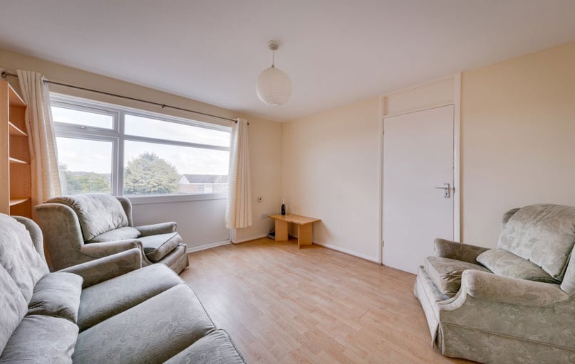 Hovenden Close, Hales Place, Kent - Image 1