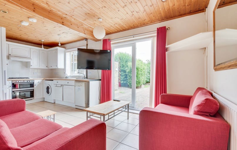 Shipman Avenue - Room, Harbledown, Kent - Image 1