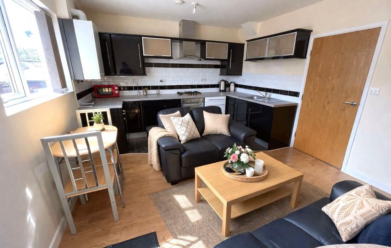 Glossop Road, Broomhall, Sheffield - Image 1