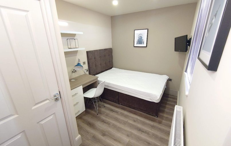 Needham Road, Kensington, Liverpool - Image 1