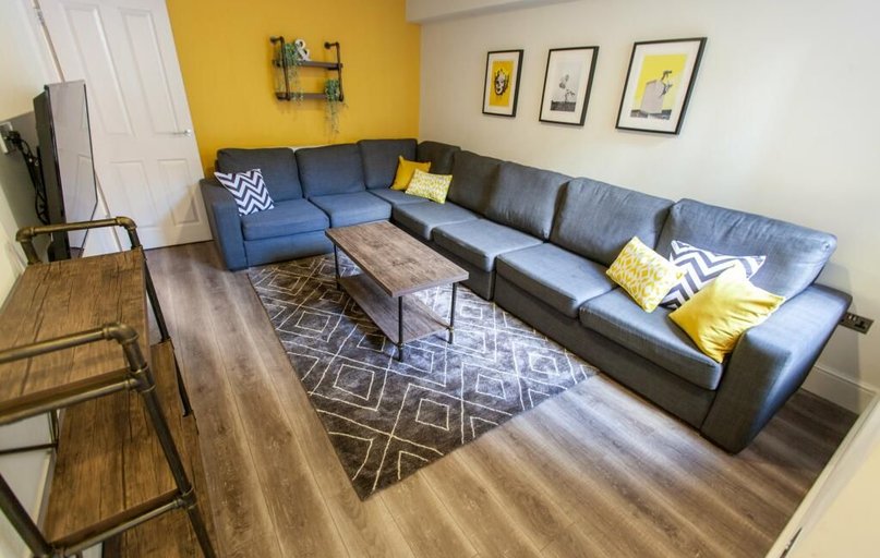 Albert Edward Road, Low Hill, Liverpool - Image 1