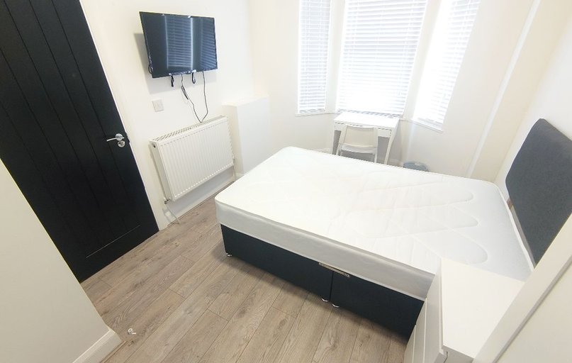 Bed 1, 12 Selkirk Road, Old Swan, Liverpool - Image 1