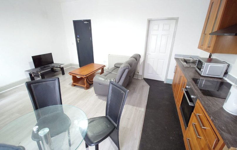 Flat 4, 83 Sheil Road, Kensington, Liverpool - Image 1