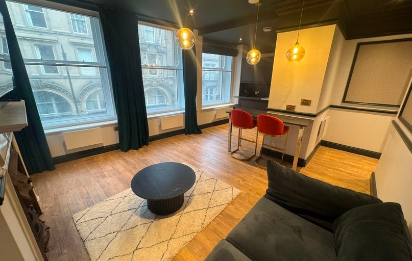 Apartment 3 - Collingwood Street, City Centre, Newcastle - Image 1