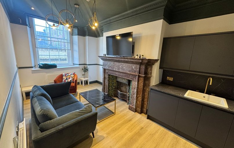 Apartment 4 - 7-19 Collingwood Street, City Centre, Newcastle - Image 1
