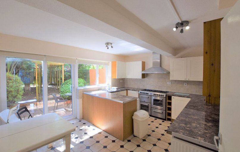 Wincheap, Canterbury - Image 1