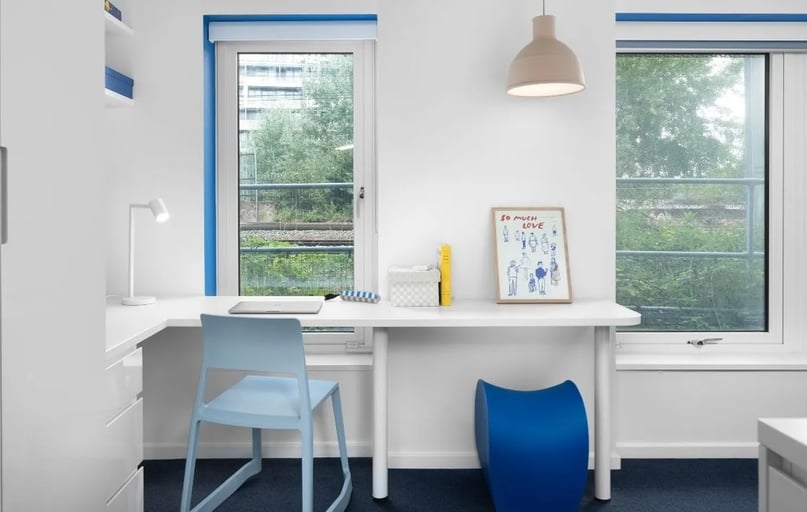 Large Studio, Scape Mile End, 25 Bradwell Street, Bethnal Green, London - Image 1