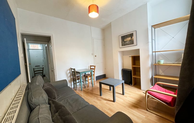 Tiverton Road - 3 bed, Selly Park, Birmingham - Image 1