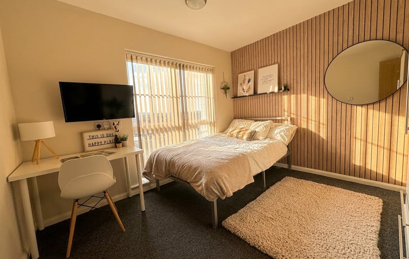 Forster Street - 5 Bed - WP, Radford, Nottingham - Image 1