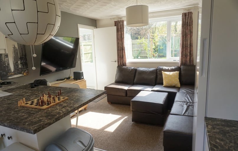 Rebecca Drive - 6 bed, Selly Park, Birmingham - Image 1