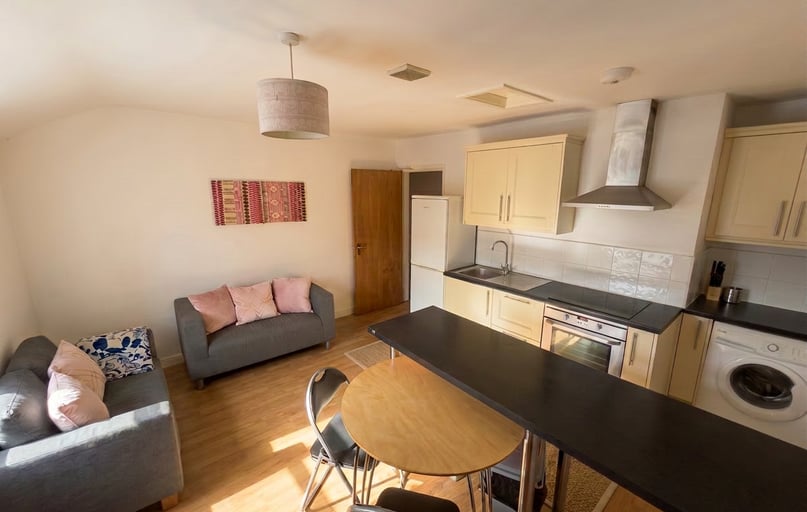 Alfreton Road, Radford, Nottingham - Image 1