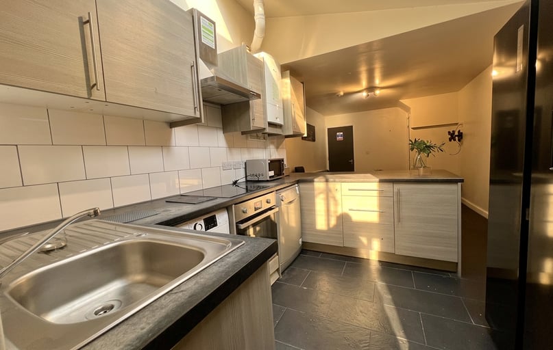 George Road - 5 bed, Selly Park, Birmingham - Image 1