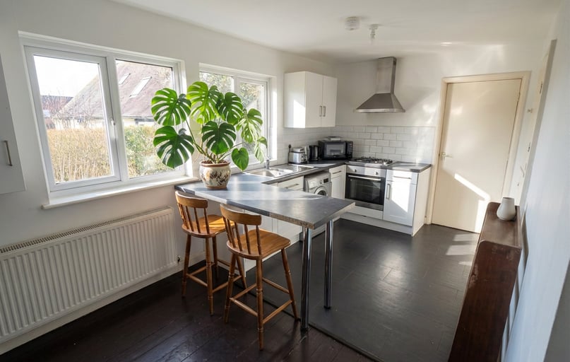 Hawton Crescent - Copy, Lenton, Nottingham - Image 1