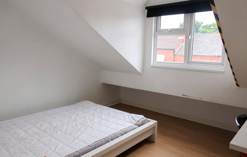 Teignmouth Road, Selly Park, Birmingham - Image 1