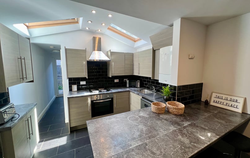 Holly Grove, Selly Park, Birmingham - Image 1