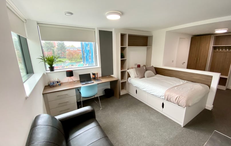 F13 - 54 George Road, City Centre, Birmingham - Image 1