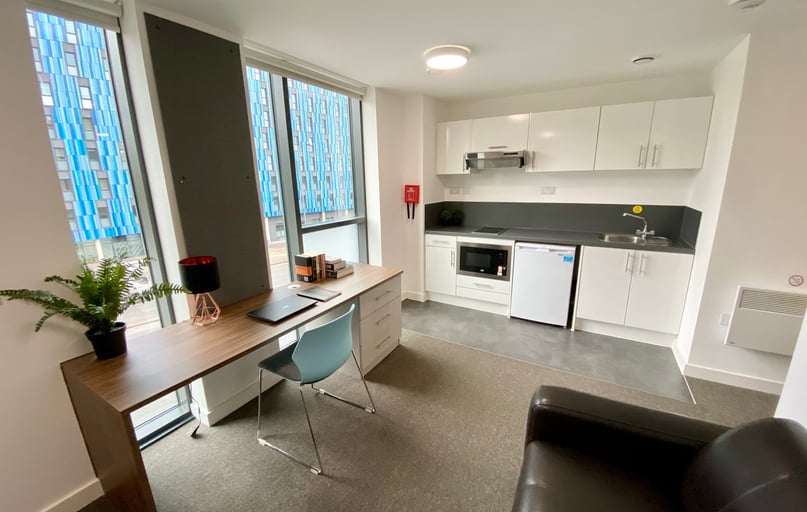 George Road - Classic Studio, City Centre, Birmingham - Image 1