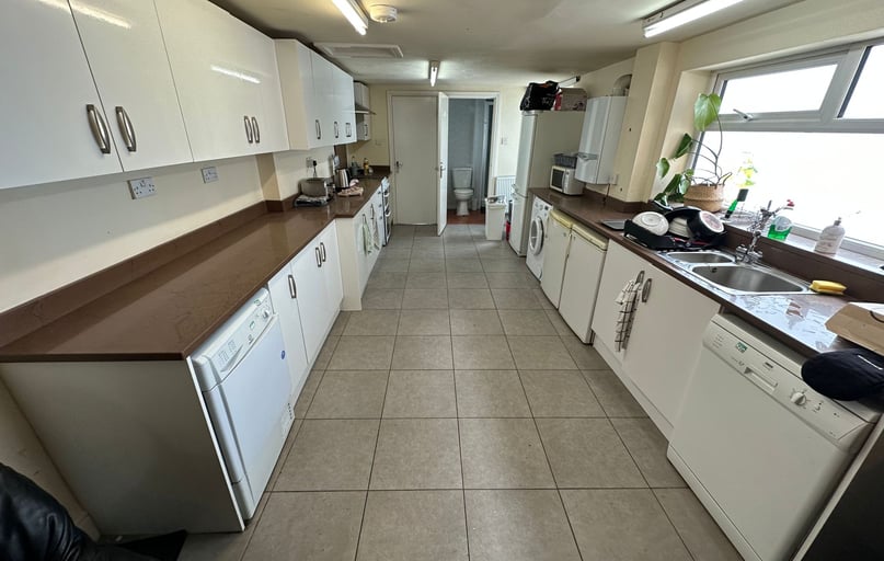 Dartmouth Road, Selly Park, Birmingham - Image 1