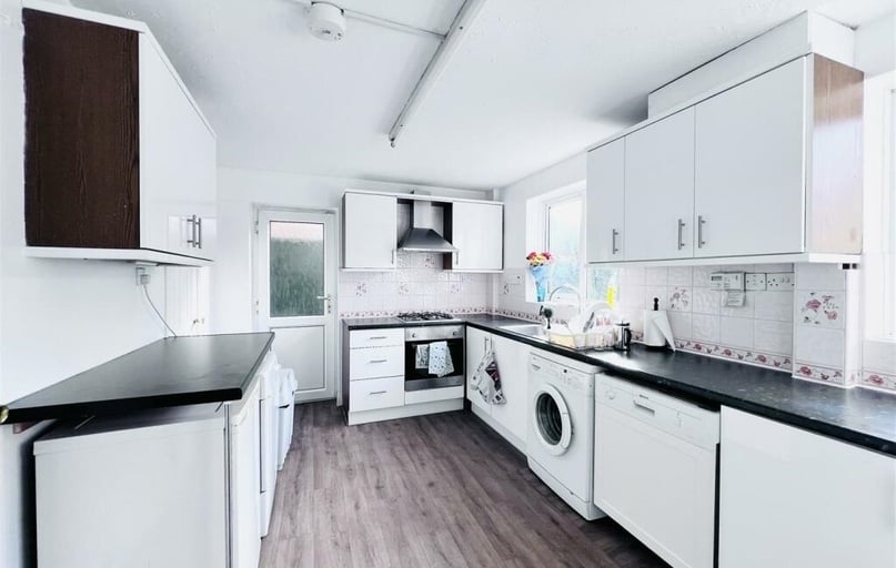 Ingham Grove, Lenton, Nottingham - Image 1