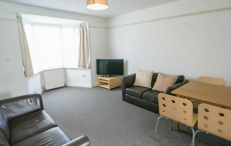 Poole Crescent - Copy, Harborne, Birmingham - Image 1