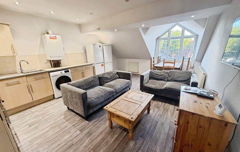 Chapel Court, Lenton, Nottingham - Image 1