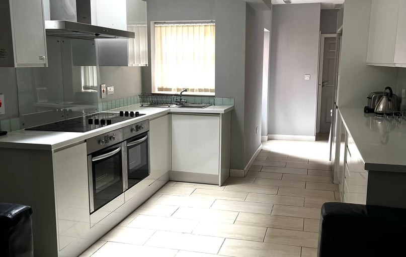 Tiverton Road, Selly Park, Birmingham - Image 1