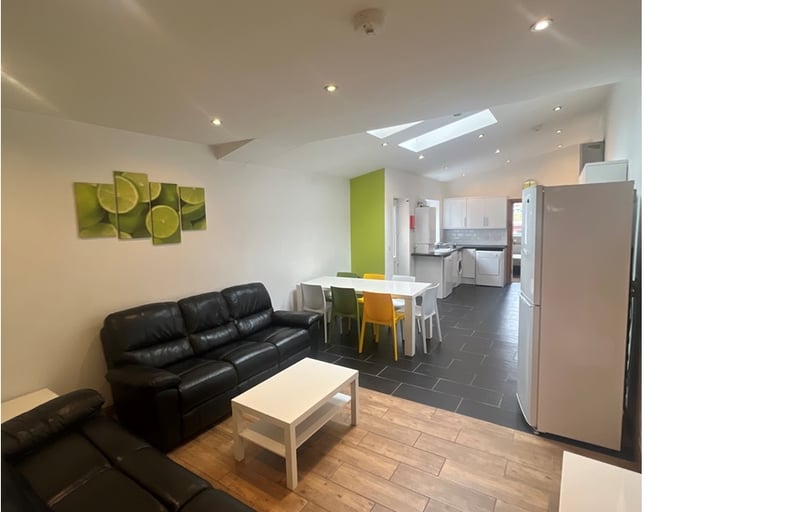 Dartmouth Road, Selly Park, Birmingham - Image 1