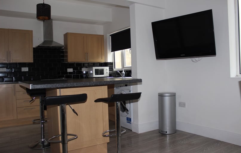 Beeston Road, Dunkirk, Nottingham - Image 1