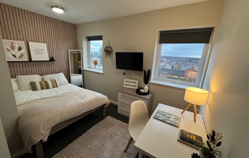 Forster Street - Room B, Radford, Nottingham - Image 1