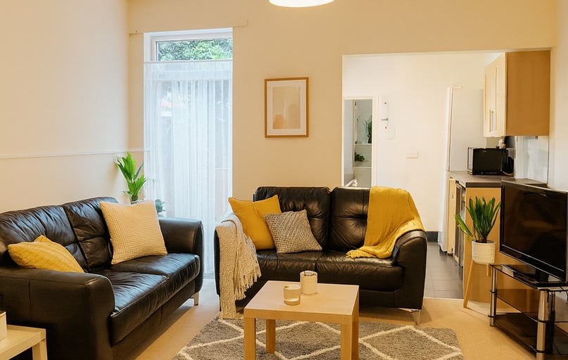 Tiverton Road - 5 bed, Selly Park, Birmingham - Image 1