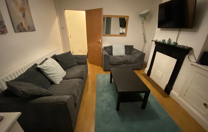 Lower Regent Street, Beeston, Nottingham - Image 1