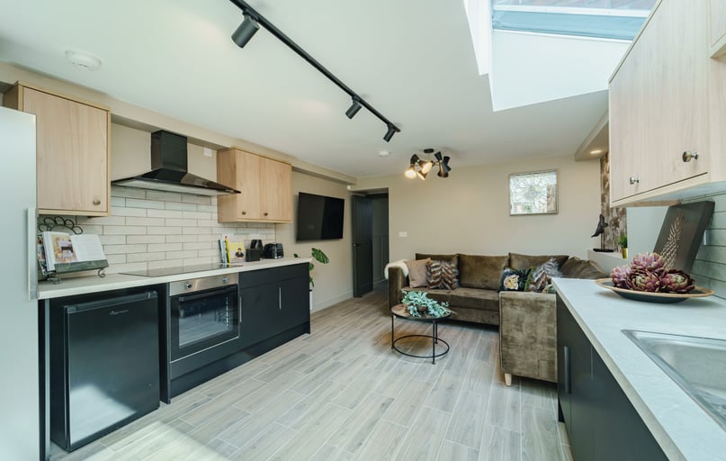 Heeley Road, Selly Park, Birmingham - Image 1