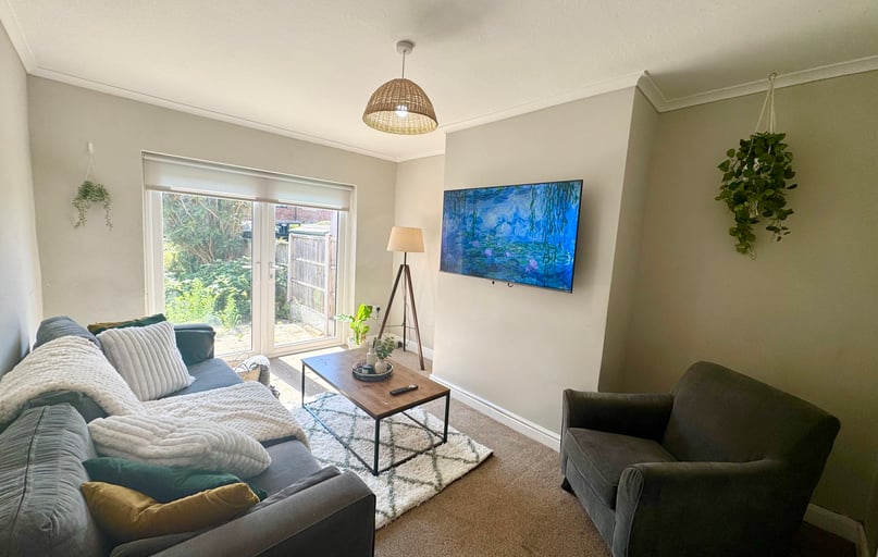 Maple Avenue, Beeston, Nottingham - Image 1