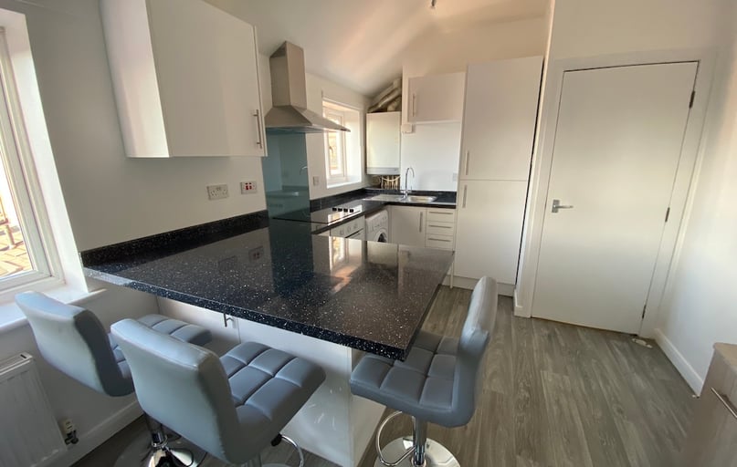 Flat 3 124a Dawlish Road, Selly Park, Birmingham - Image 1